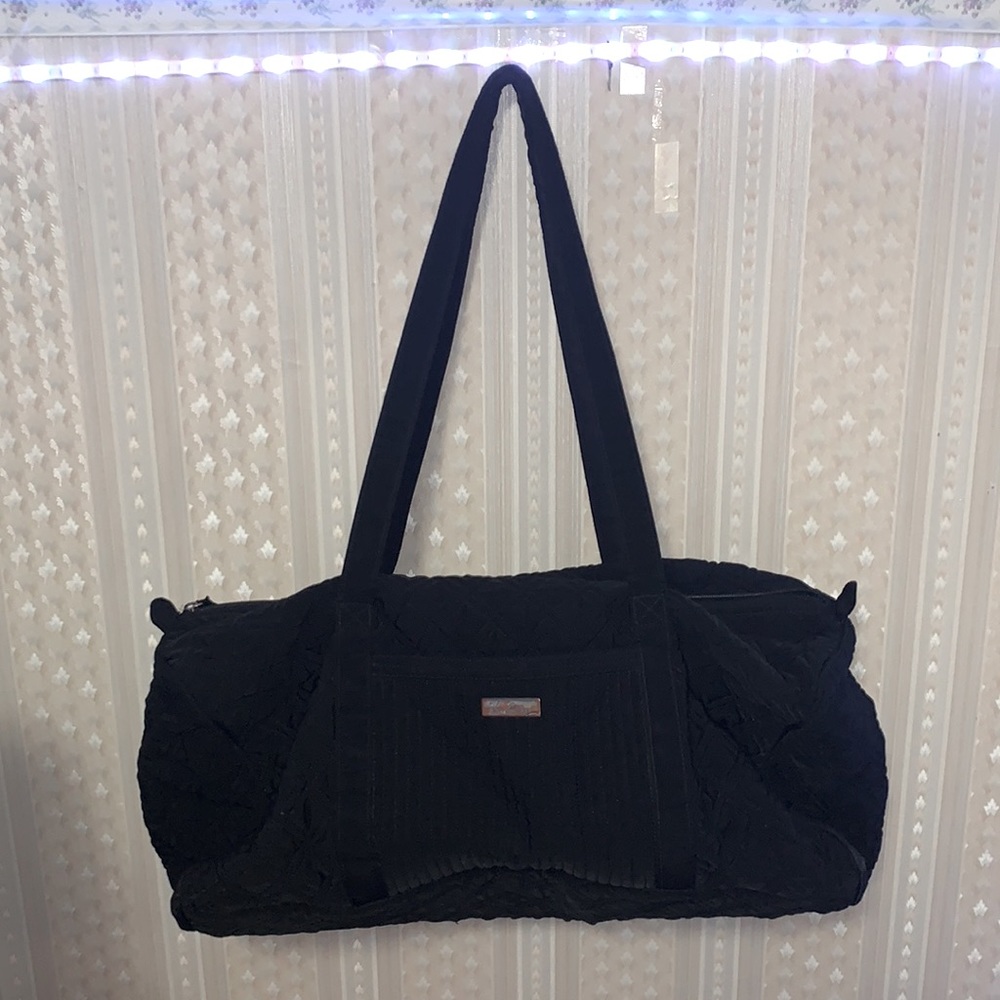 VERA BRADLEY larger weekender bag in Microfiber ♥️